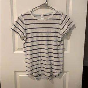 Girls Ivivva t-shirt